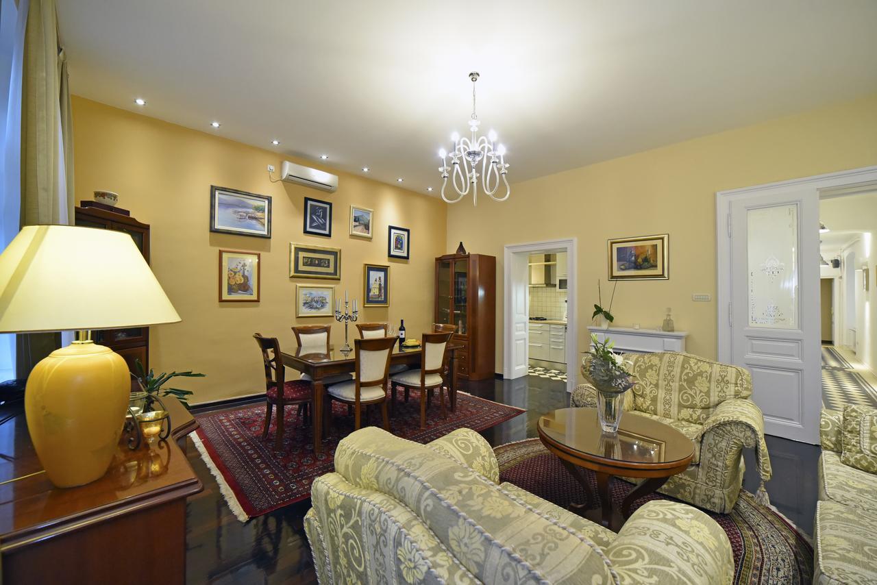 Luxury Residence Center Apartment 자그레브 외부 사진