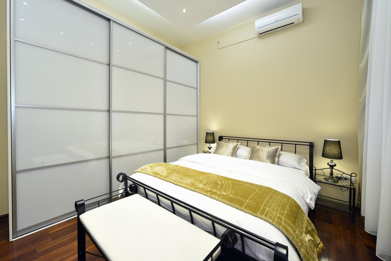 Luxury Residence Center Apartment 자그레브 외부 사진